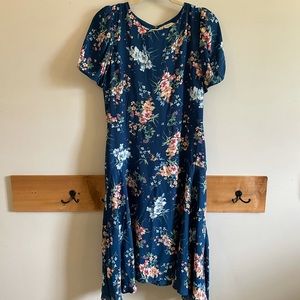 LOFT Dress Size 8 NWT